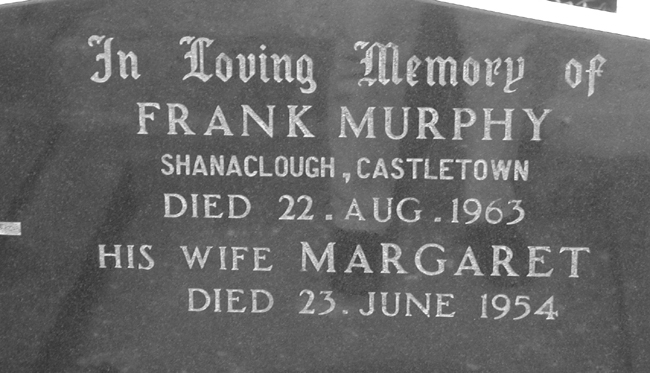 Murphy, Frank and Margaret, Shanclough.jpg 146.7K